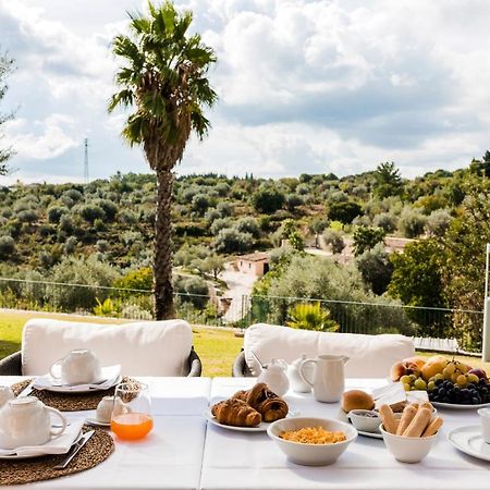 Domus Hyblaea Resort Палацоло Акрейде Екстериор снимка